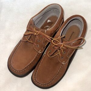 Hammacher Schlemmer Men’s Size 9 Brown Suede Loafers Casual Boating Style Shoe